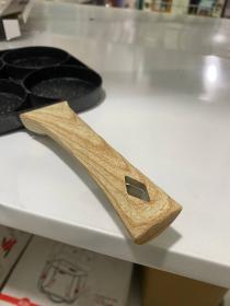 مقلاة عجة سميكة وغير لاصقة للطهي المتنوع - البيض والفطائر وشرائح اللحم